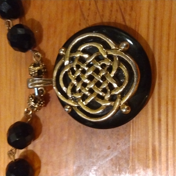 Eastern inspired necklace - Picture 2 of 2